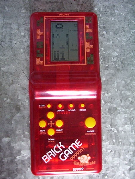 GAMEmate E9999 Brick Game Console