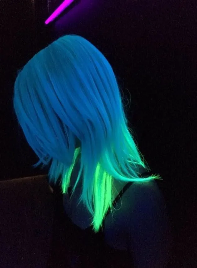 Neon Blue Green Hair Glow